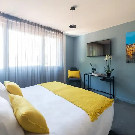 Enight Hotell Gradignan