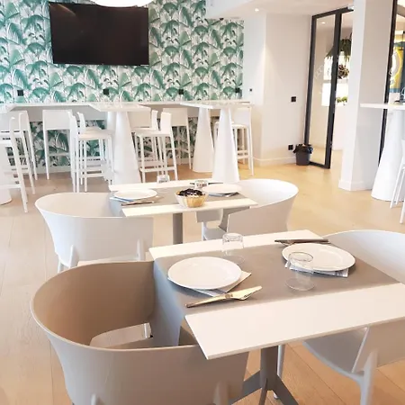 Enight Hotell Gradignan