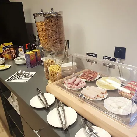 Enight Hotell Gradignan