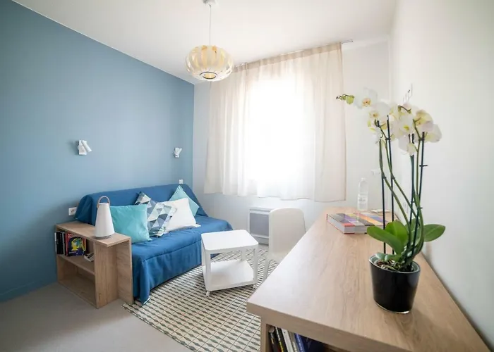 Enight Hotel Gradignan